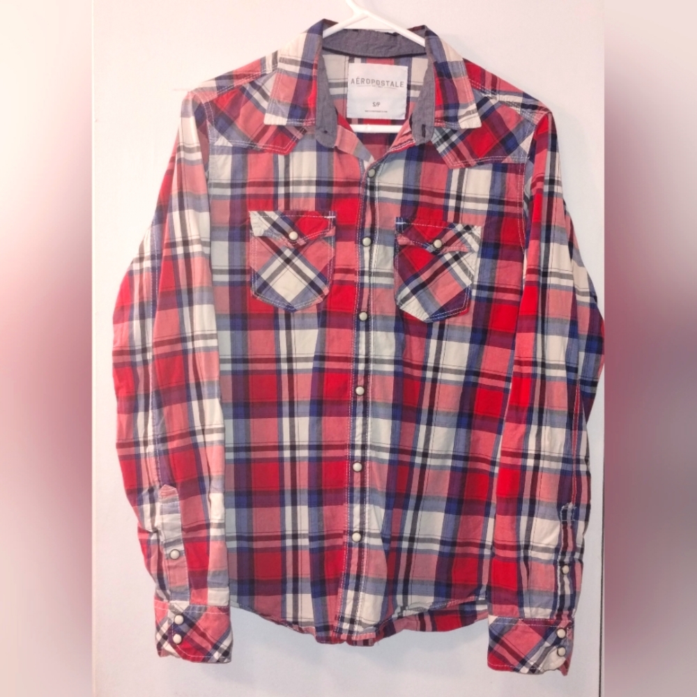 Long sleeve button up shirt